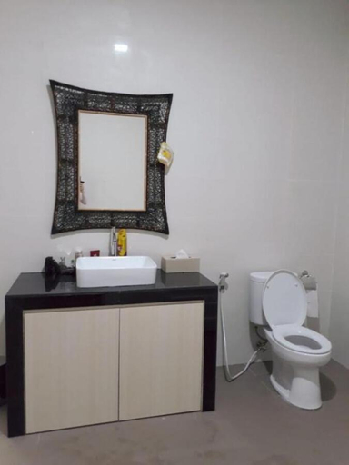 Bathroom 5, Jakson Homestay Batam Penginapan, Batam
