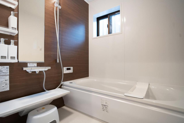 Bathroom 5, HANASTAY YAMA, Osaka