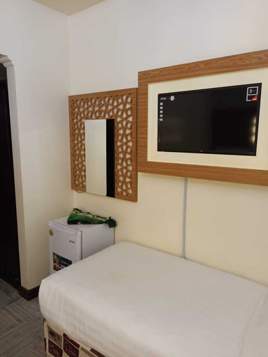 Bedroom 2, Hotel Karam Al Madina, Al Madinah Al Munawwarah