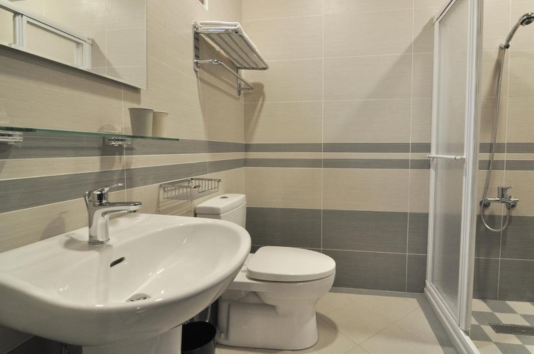 Bathroom 4, Art Zone Guest House, Hualien