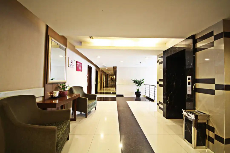 Others, Anggrek Shopping Hotel, Bandung