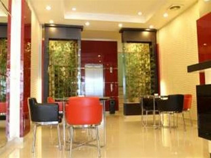 Others 3, Hotel Pengayoman, Makassar