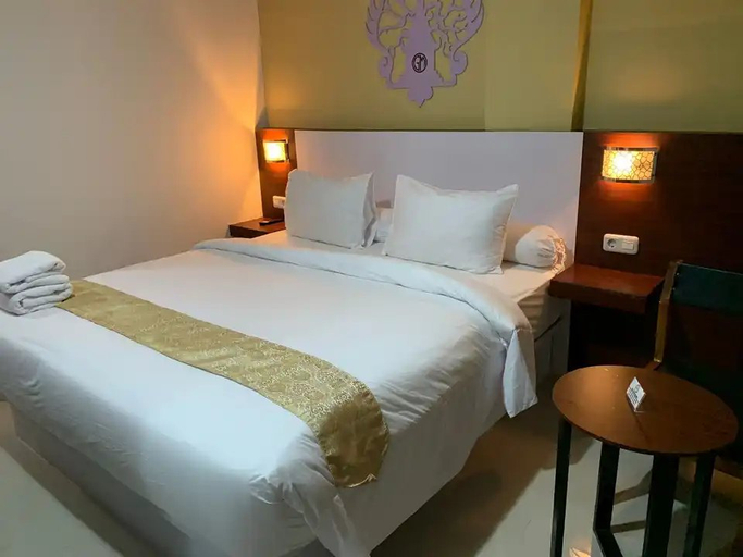 Bedroom 2, Manunggal Hotel, Bangka
