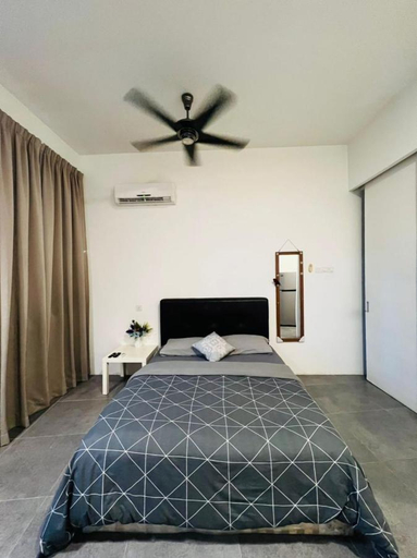 Bedroom 4, EmpiStudio @ Empire Damansara, Petaling Jaya
