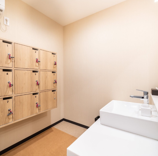 Bedroom 2, Super Chiba Ekimae, Chiba