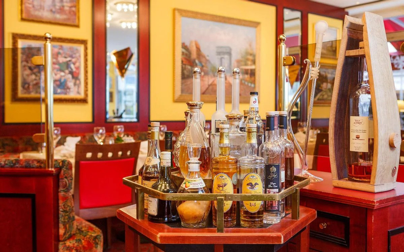 Food & Drinks 4, Annex Luzernerhof, Luzern