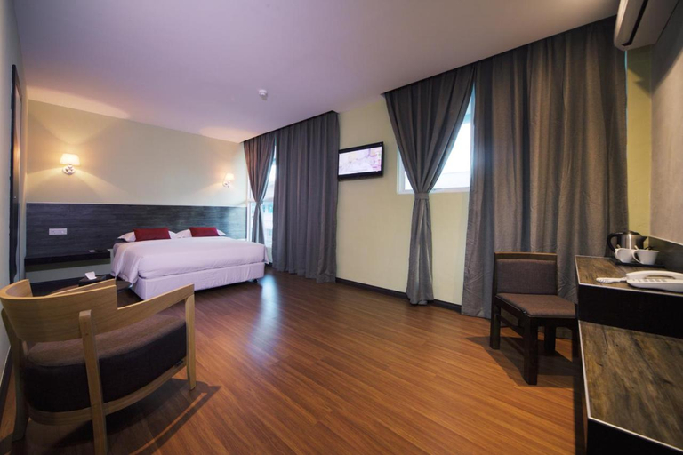 Bedroom 4, Rooms, Tawau