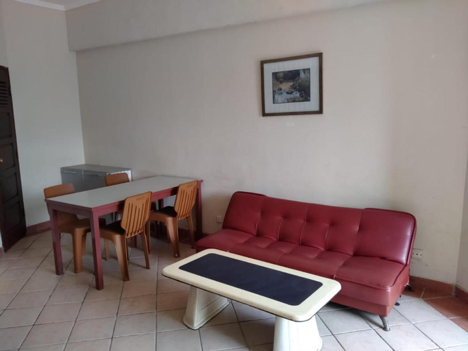 Others 5, New Renovated 2 Rooms Luxury Suites Anyer, Serang