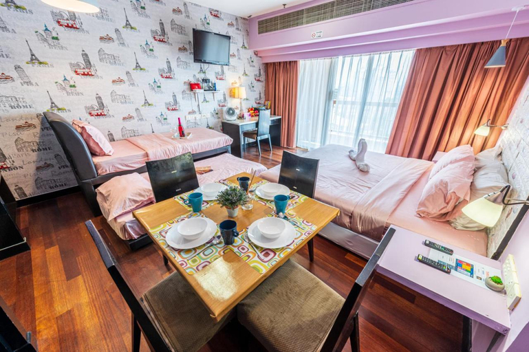 Food & Drinks 3, Resort Suites Pyramid & Lagoon, Petaling Jaya