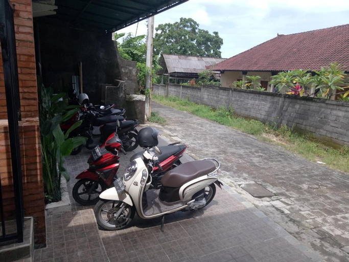 Exterior & Views, Ulu Bali Homestay, Badung