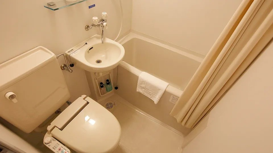 Bathroom, Hakata Business Hotel, Fukuoka