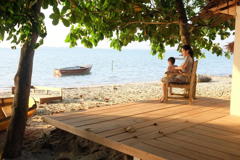Exterior & Views 5, Villa Isabella Putri B&B, Jepara