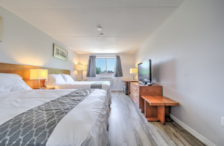 Bedroom 4, W Inn, Niagara