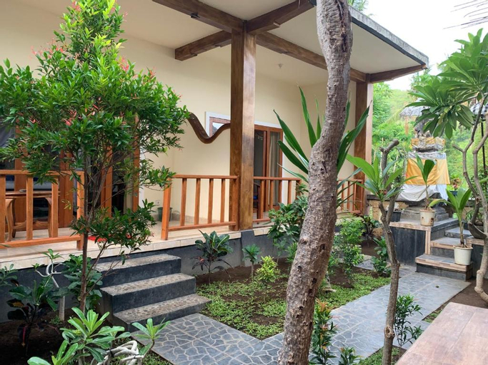 Warung Win Beach & Homestay, Karangasem