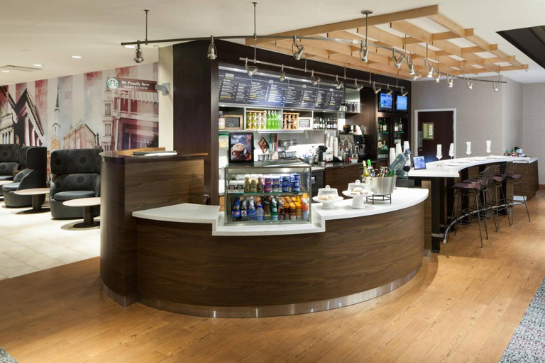 Food & Drinks 5, Courtyard by Marriott Alexandria Old Town/Southwest, Alexandria