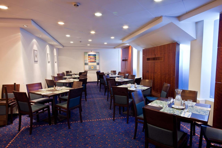 Food & Drinks 5, Seanet Hotel