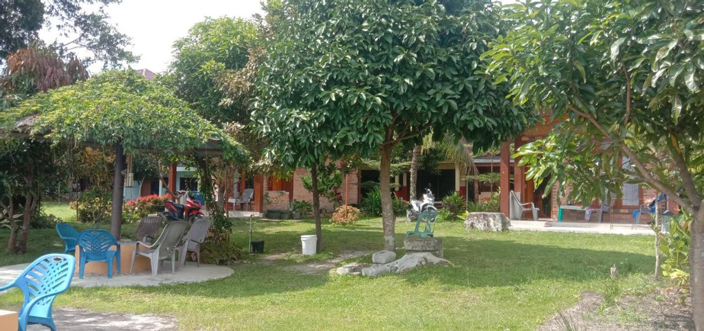 Exterior & Views 4, Merlin Guesthouse, Samosir