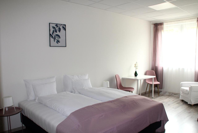 Bedroom 4, Centro de Eventos y Pensión Vecses, Gyál