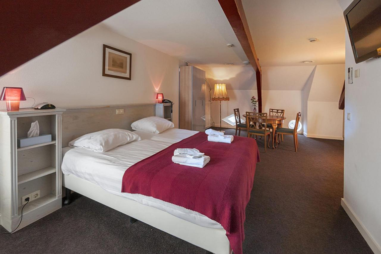 Bedroom 2, Hotel de Gaaper, Amersfoort
