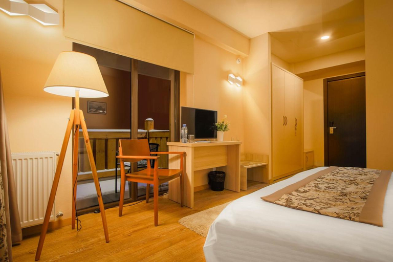 Bedroom 3, The Nines Business Hotel, Bangalore