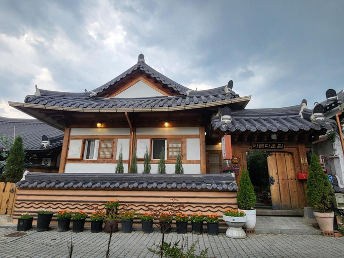 Exterior & Views, Window to the sky Pension, Gapyeong