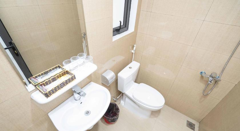 Bathroom 5, Aurora halong, Hạ Long