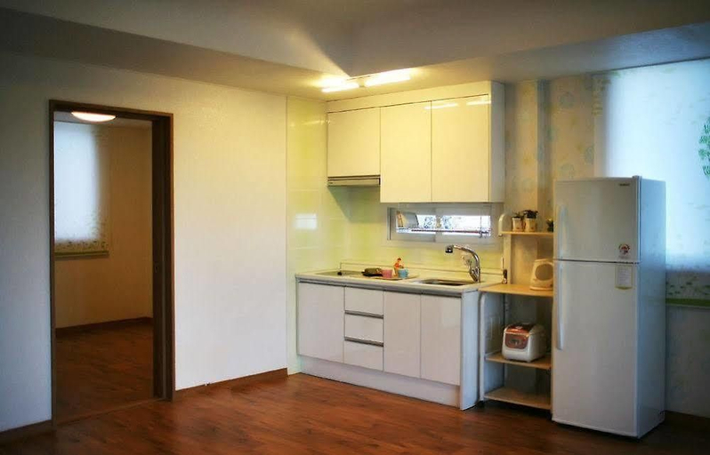 Others 5, Sonamu Pension, Gangneung