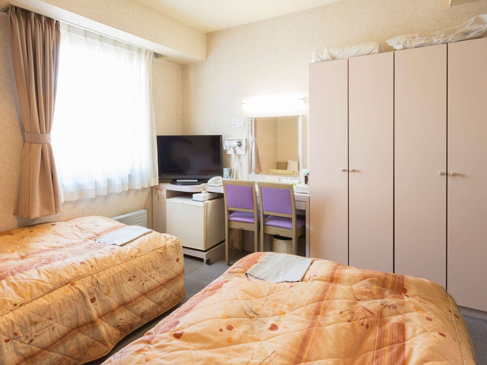 Business Hotel Eastpark Kuribayashi, Takamatsu