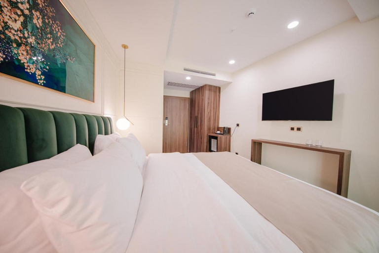 Bedroom 5, Comfortable And Minimalist 2Br At Gold Coast Apartment, Jakarta Utara