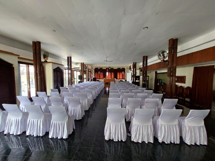Business Facilities, Private room, perfect for group or backpackers, Banyuwangi