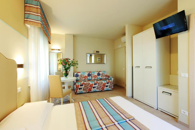 Bedroom 2, Hotel Souvenir, Napoli