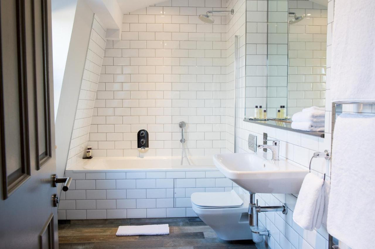 Bathroom 4, Ichigekan, Nakanojō