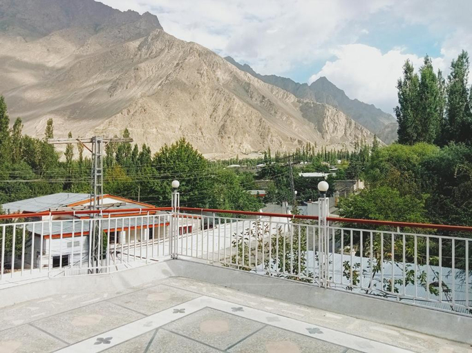 Others 4, Karim Guest House, Northern Areas