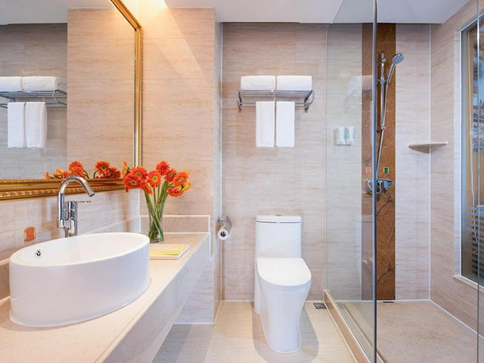 Bathroom 3, Vienna Hotel Dongguan Tangxia Garden Street, Dongguan