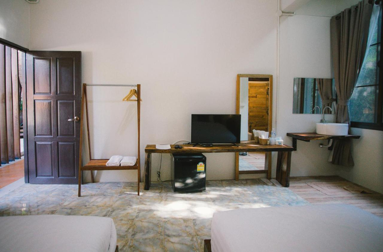 Bedroom 2, YAYO coffee and bed, Muang Chiang Rai