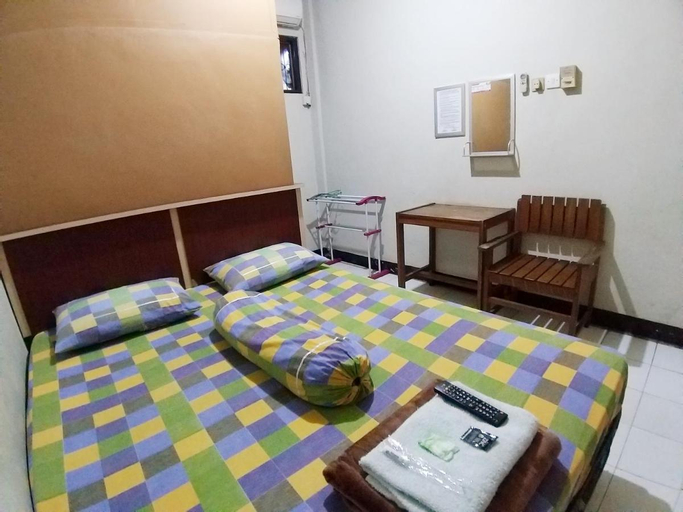 Bedroom 1, Hotel Putir Sinta Syariah, Palangkaraya