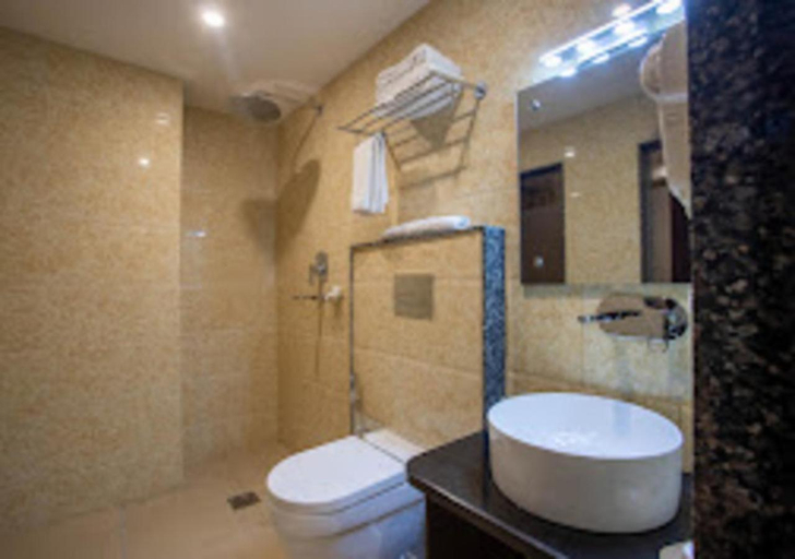 Bathroom, MeroStay 002 Hotel Pabera, Bagmati