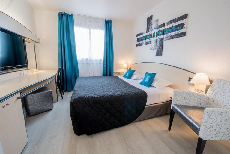 Bedroom, Logis Hotel Le Capricorne, Lot-et-Garonne