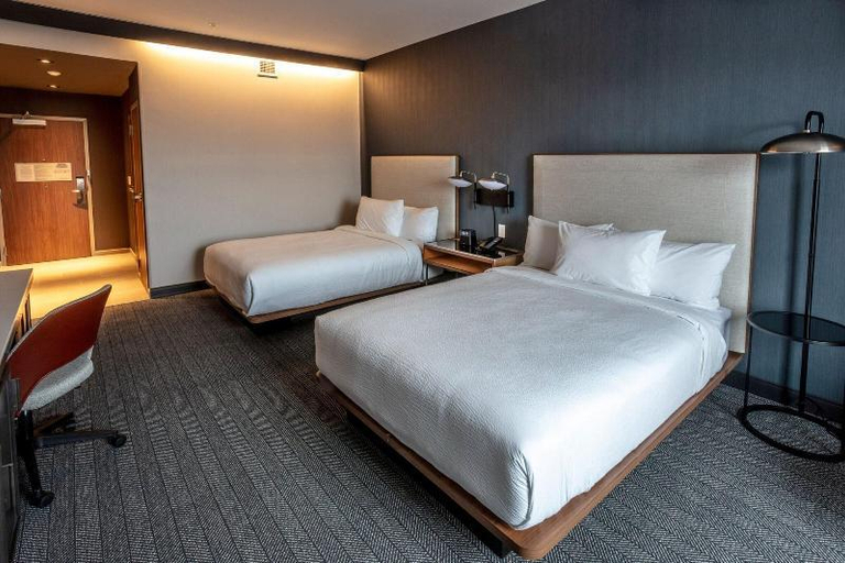 Bedroom 3, Courtyard By Marriott Rochester Downtown, Monroe