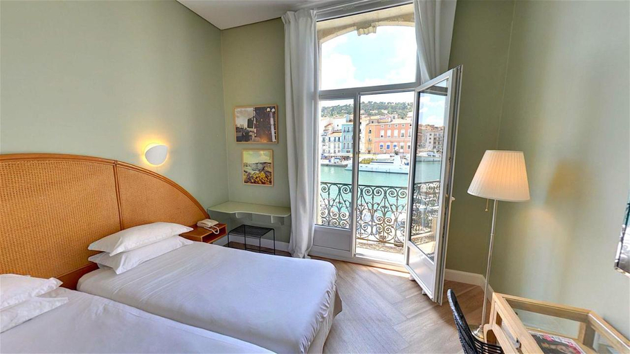 Bedroom 3, Hotel L'orque Bleue, Hérault