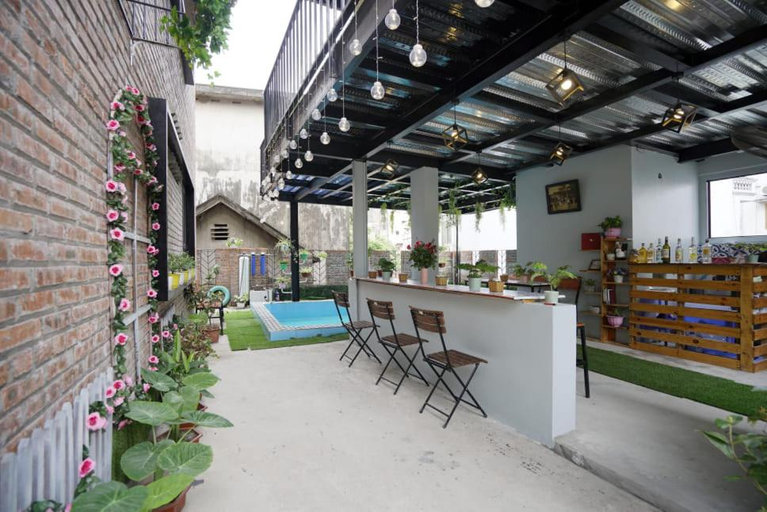 Others 4, Almor Hostel With Pool in right center, Hạ Long