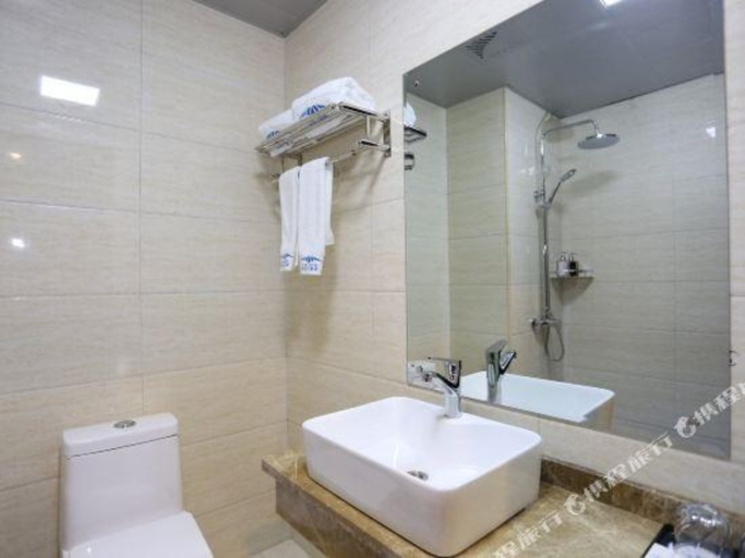 Bathroom 5, Ji Bin Hotel, Changsha