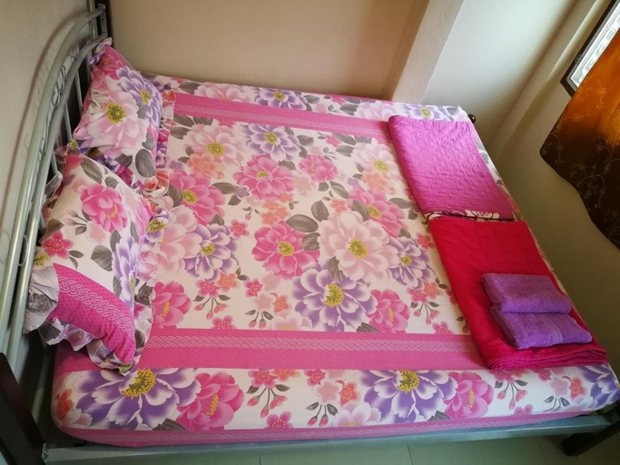 Bedroom 3, Ricos Honey Place Guesthouse, Phra Nakhon