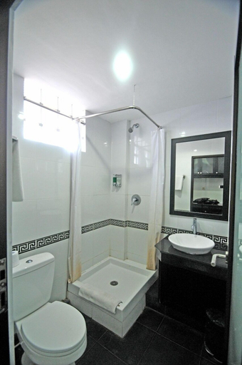 Bathroom, Arya Hotel and Spa, Badung