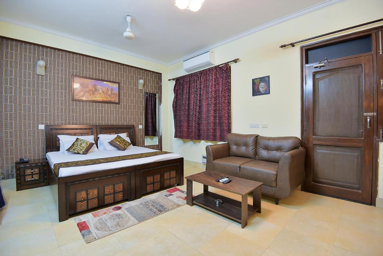 Bedroom 5, BedChambers Serviced Apartments, Sushant Lok, Gurgaon