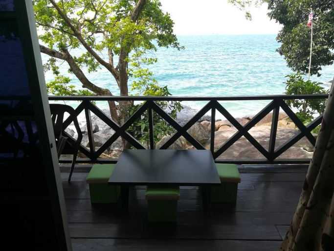 Others 4, Simukut Place, Mersing