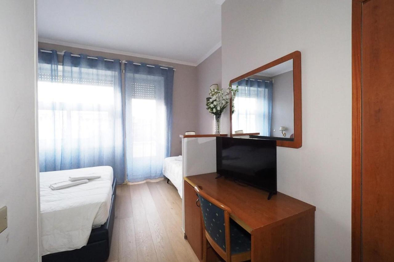 Bedroom 3, Hotel Laura, Rome