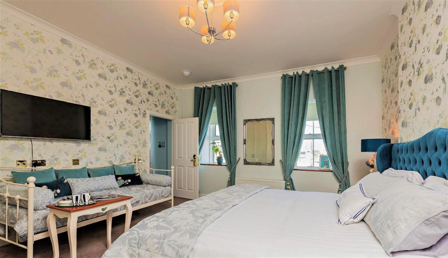 Bedroom 4, Bedford House & Hall, Dublin