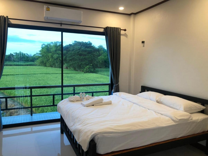 Bedroom, Ban Suweena, Muang Uthai Thani