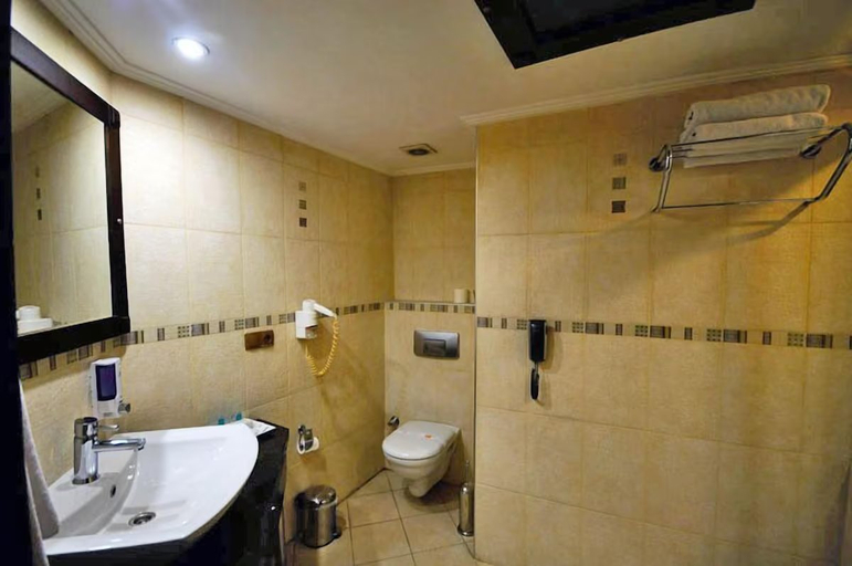 Bathroom 2, Cukurova Park, Yüreğir